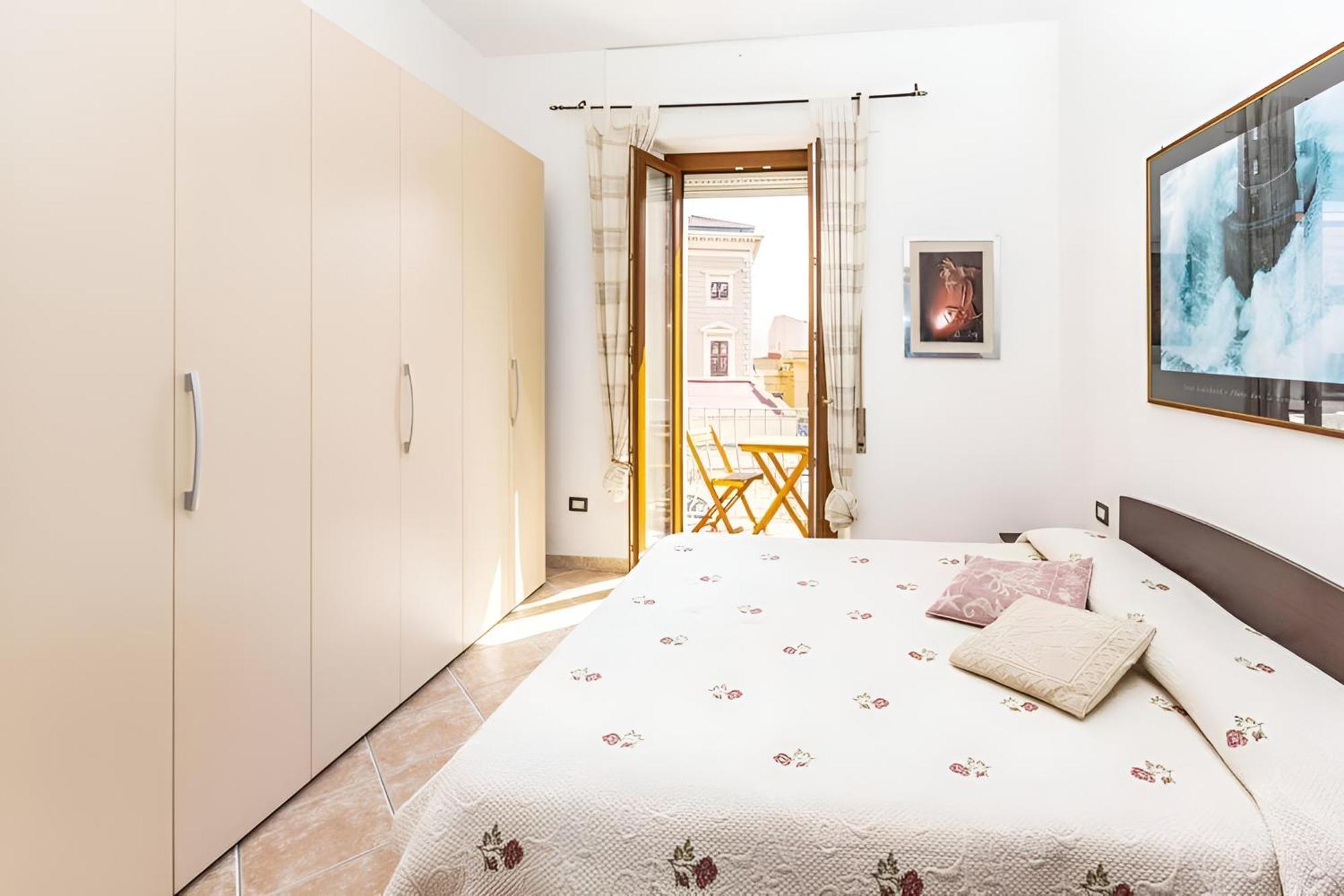 Splendido Appartamento In Pieno Centro Dell'Isola La Maddalena  Exteriér fotografie
